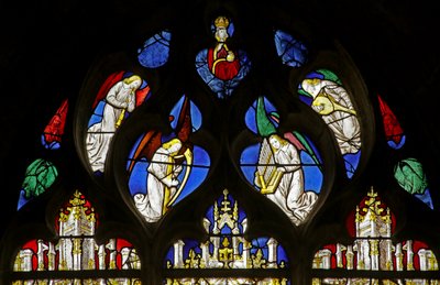 Fenster mit Darstellung musizierender Engel, ca. 1495 von French School